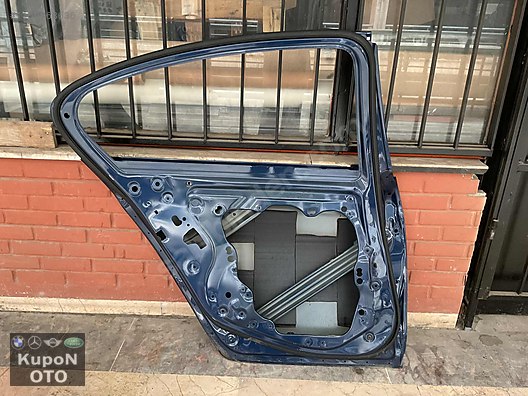 BMW G30 5 SERİSİ SOL ARKA KAPI ÇIKMA ORJİNAL