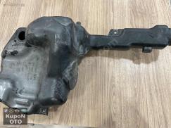 A2048601960 MERCEDES W204 C SİLECEK SU DEPOSU ÇIKMA ORJİNAL