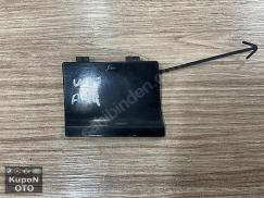 A1178859800 MERCEDES W117 ARKA TAMPON ÇEKİ DEMİR KAPAĞI ÇIKMA