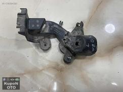 A2058851914 MERCEDES W205 AMG ARKA TAMPON ALT BRAKETİ ÇIKMA ORJINAL