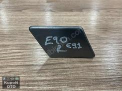 61677203496 7203496 BMW E90 E91 3 SERİSİ SAĞ FAR FISKİYE KAPAĞI ÇIKMA Y.S