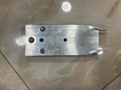 A1776202300 MERCEDES W177 SAĞ SOL TAMPON DEMİR AYAĞI SIFIR 