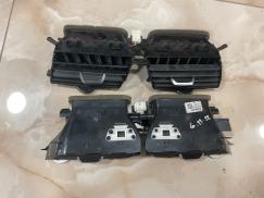 16828110 BMW G11 G12 G30 ORTA HAVALANDIRMA IZGARASI ÇIKMA ORJ