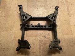 MERCEDES VİTO W447 W114 W119 MOTOR TRAVERSİ ÇIKMA ORJ