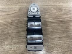 A2059056811 MERCEDES W205 W253 W293  SOL CAM DÜĞMESİ SIFIR ORJİNAL