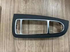 A2057200548 MERCEDES W205 W213 W222 W447 SOL CAM DÜĞME ÇERÇEVESİ SIFIR ORJİNAL