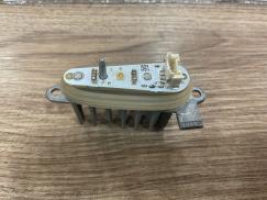 1305715258 BMW F32 XENON SAĞ SİNYAL LEDİ ÇIKMA ORJİNAL