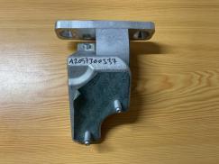 A2057300337 MERCEDES W205 SOL ALT KAPI MENTEŞESİ ÇIKMA ORJİNAL