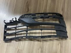 51117385261 7385261 BMW G30 ÖN SOL TAMPON SİS FARI ÇERÇEVESİ ÇIKMA ORJİNAL