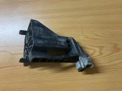 A2055014420 MERCEDES W205 ÖN SAĞ RADYATÖR BRAKETİ ÇIKMA ORJİNAL