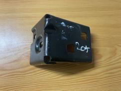 A2056260112 MERCEDES W205 ÖN SOL RADYATÖR BRAKETİ ÇIKMA ORJİNAL