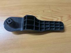 A2225045940 MERCEDES W222 ÖN SAĞ RADYATÖR BRAKETİ ÇIKMA ORJİNAL