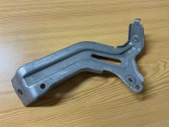 A2226260414 MERCEDES W222 ÖN SAĞ TAMPON BRAKETİ ÇIKMA ORJİNAL