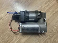 37206888386 6888386 BMW İX SÜSPANSİYON KOMPRESÖRÜ ÇIKMA ORJİNAL