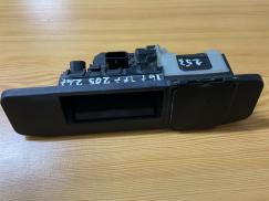 A0997503500 MERCEDES W205 BAGAJ AÇMA DÜĞMESİ ÇIKMA ORJİNAL