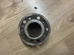 A2053340400 MERCEDES W205 ÖN TEKER PORYASI ÇIKMA ORJİNAL