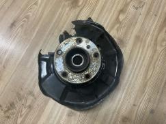 6783666 BMW E90 ARKA SAĞ TAŞIYICI ÇIKMA ORJİNAL