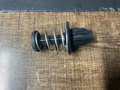 A2368802403 MERCEDES W236 KAPUT KİLİT YAYI SIFIR ORJİNAL