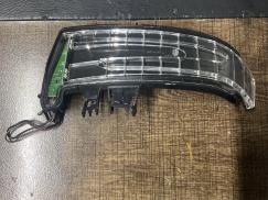 A2129067501 MERCEDES W212 ÖN SAĞ AYNA SİNYALİ ÇIKMA ORJİNAL