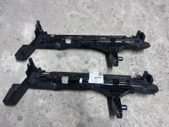 A4475040400 MERCEDES VİTO W447 447 RADYATÖR SOL YAN AYAK SIFIR ORJİNAL